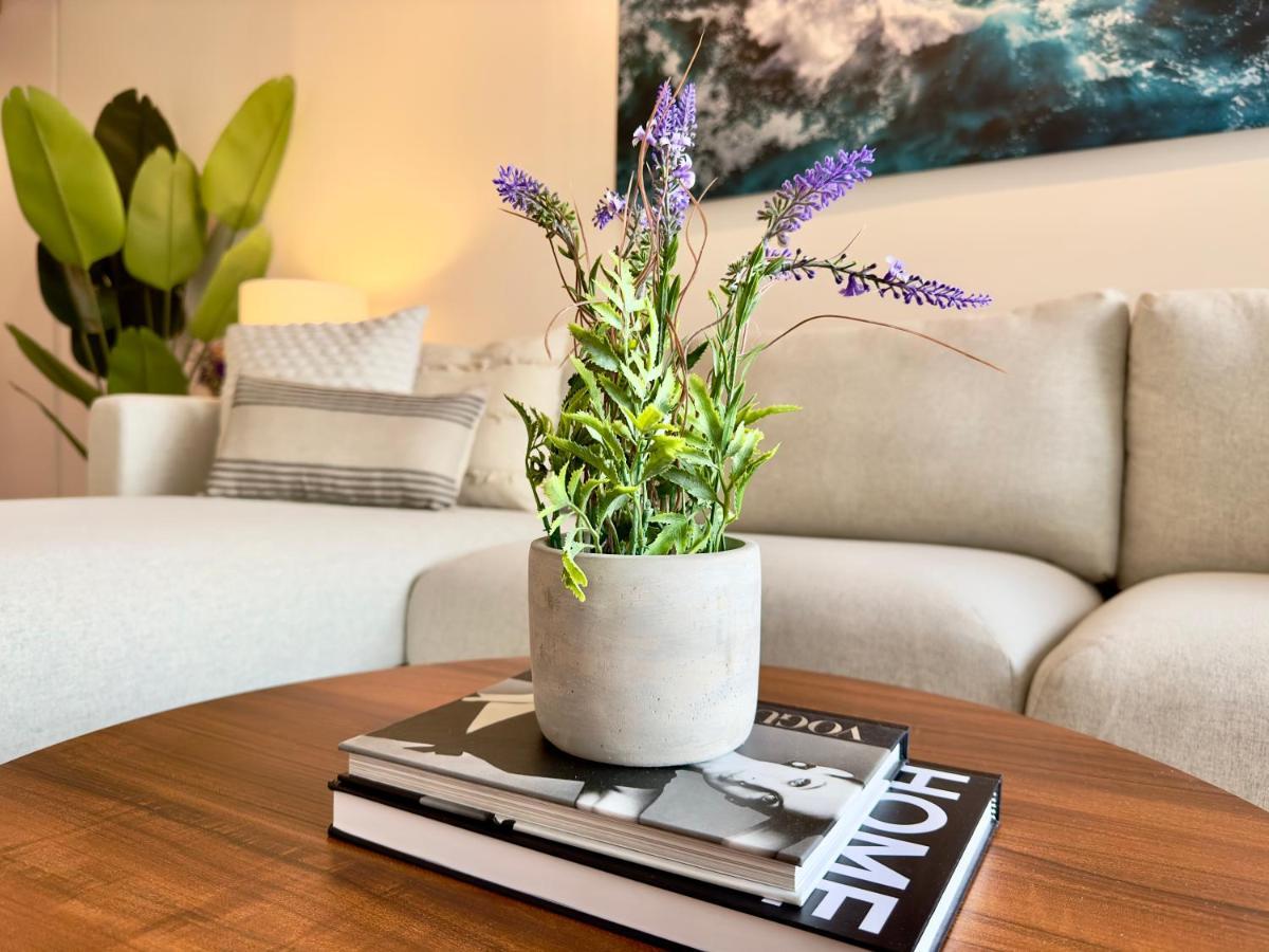Flair Apartments Vorarlberg - Stilvolles Wohnen Nahe Bodensee & Alpen - Kueche, Balkon & Gratis Parkplatz Bregenz Quarto foto