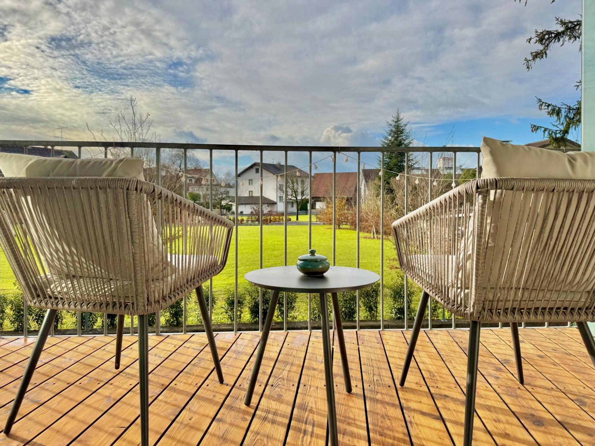 Flair Apartments Vorarlberg - Stilvolles Wohnen Nahe Bodensee & Alpen - Kueche, Balkon & Gratis Parkplatz Bregenz Exterior foto
